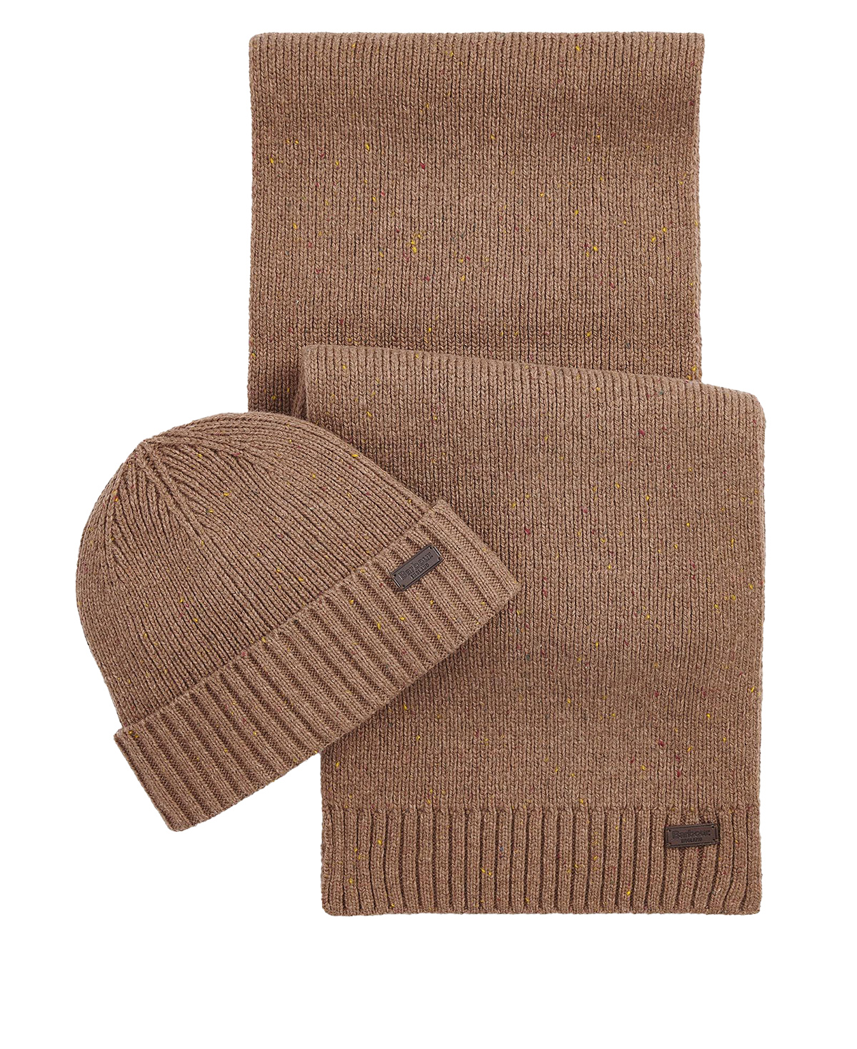 Das Set Carlton Fleck Beanie & Scarf Sandstone von Barbour